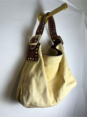 Be & D Yellow Leather Shoulder Bag with Brown Studded Strap
